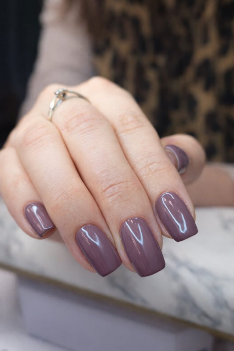 How to Tell If a Nail Salon Is Actually Clean (9 Things to Check)